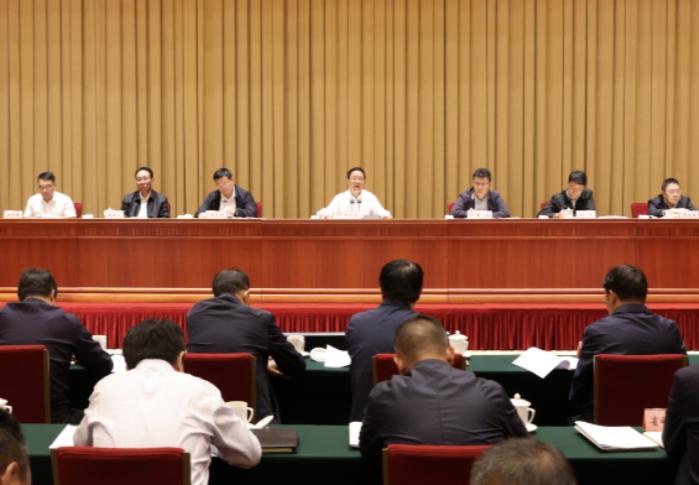 王予波在全省安全生產和秋冬季森林草原防滅火視頻會議上強調嚴格落實責任嚴密各項措施堅決防范遏制重特大事故和林草火災發生