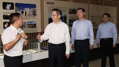 王予波在德宏調(diào)研時(shí)強(qiáng)調(diào)深化跨區(qū)域協(xié)作加快產(chǎn)業(yè)轉(zhuǎn)型升級(jí) 發(fā)揮比較優(yōu)勢(shì)積極推動(dòng)高質(zhì)量發(fā)展